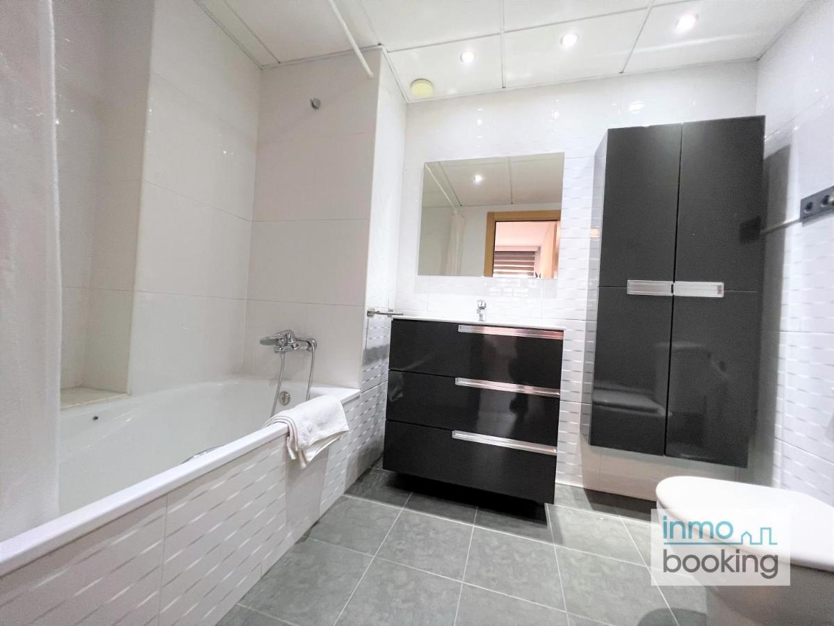 Apartment Family Confort, Climatizado, Piscina , Parking Y Wifi *